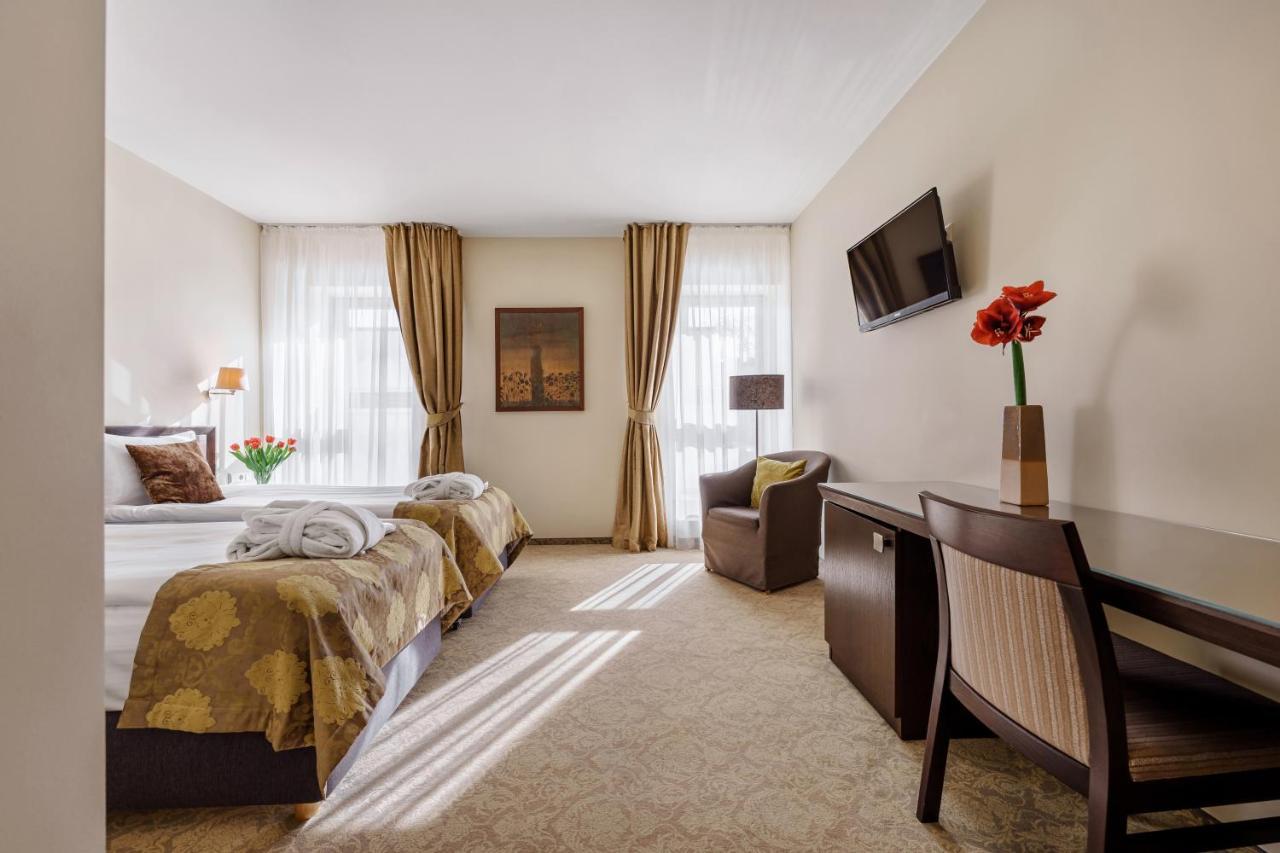 Euterpe Hotel Клайпеда Екстериор снимка