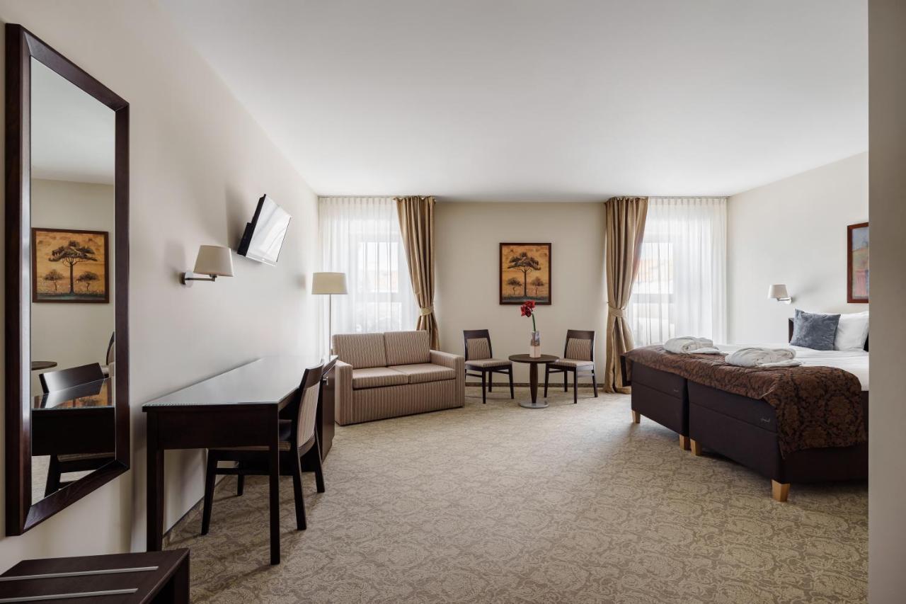Euterpe Hotel Клайпеда Екстериор снимка