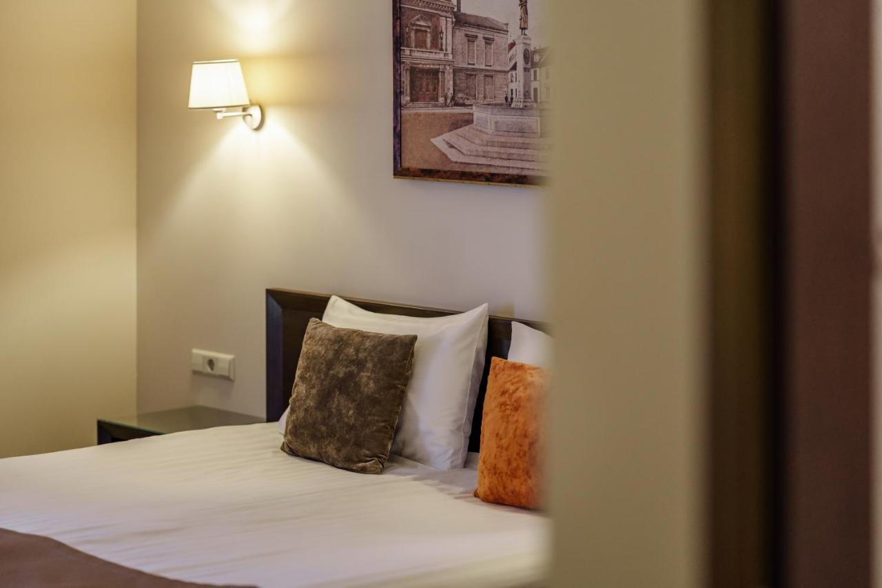 Euterpe Hotel Клайпеда Екстериор снимка