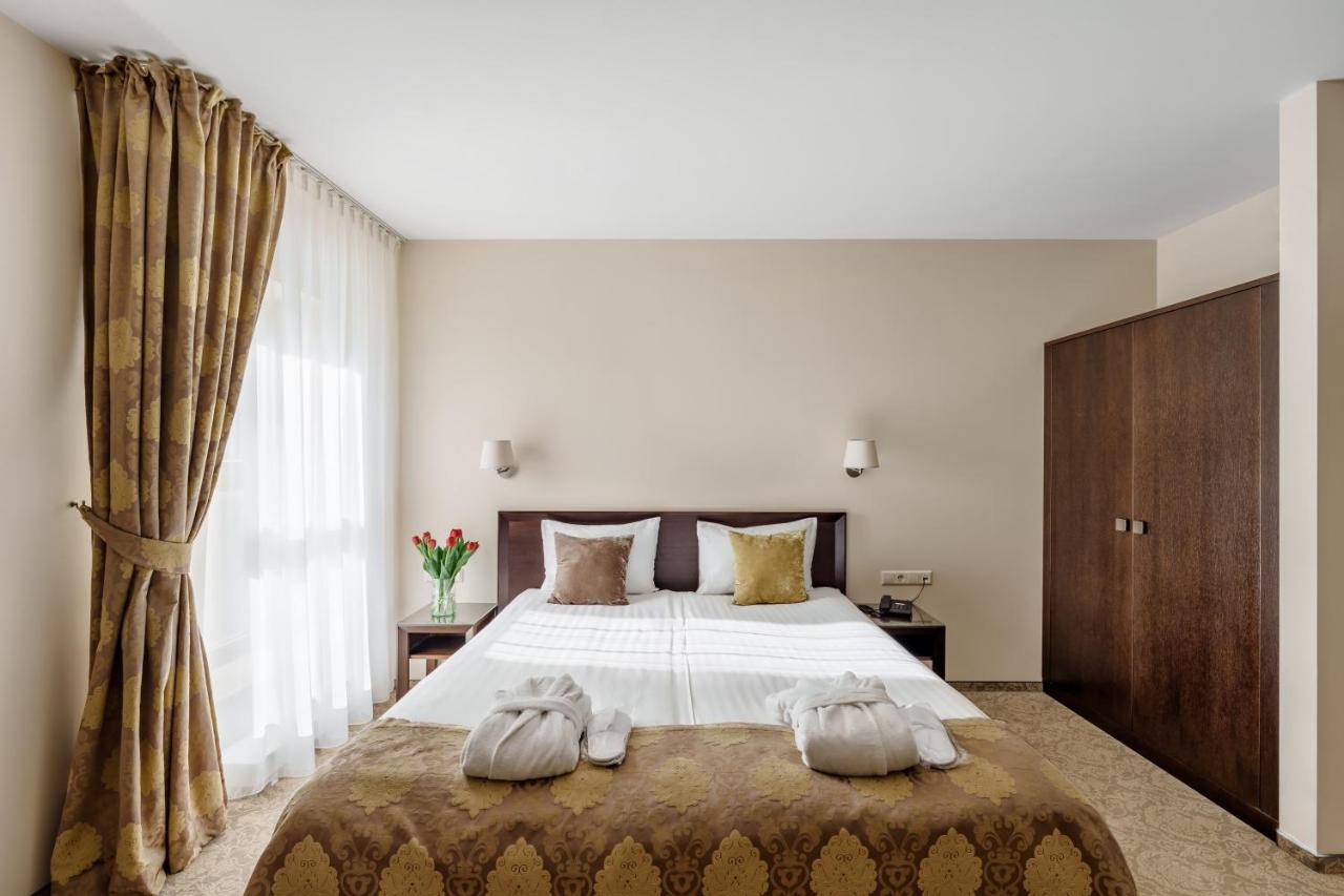Euterpe Hotel Клайпеда Екстериор снимка