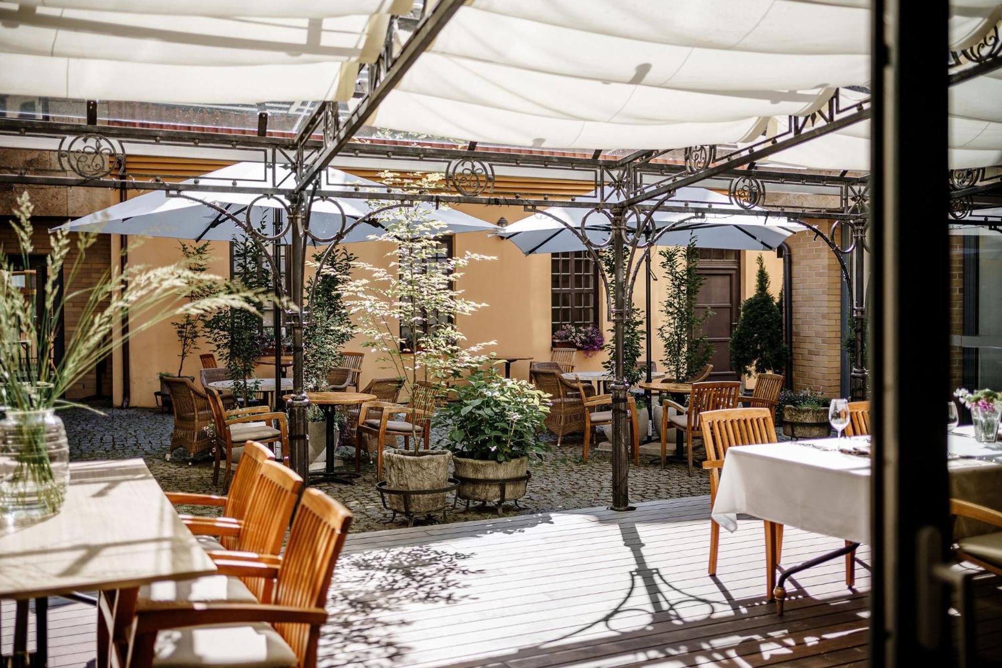 Euterpe Hotel Клайпеда Екстериор снимка